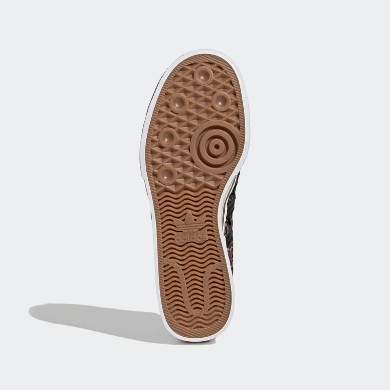 adidas Nizza Platform Core Black / Cloud White / Wild Brown (GY9526)