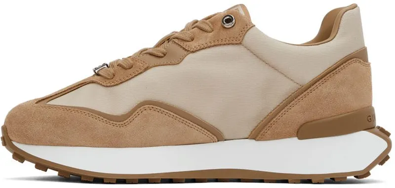 Givenchy Beige GIV Runner Low-Top Sneakers (BH006ZH1AM280)