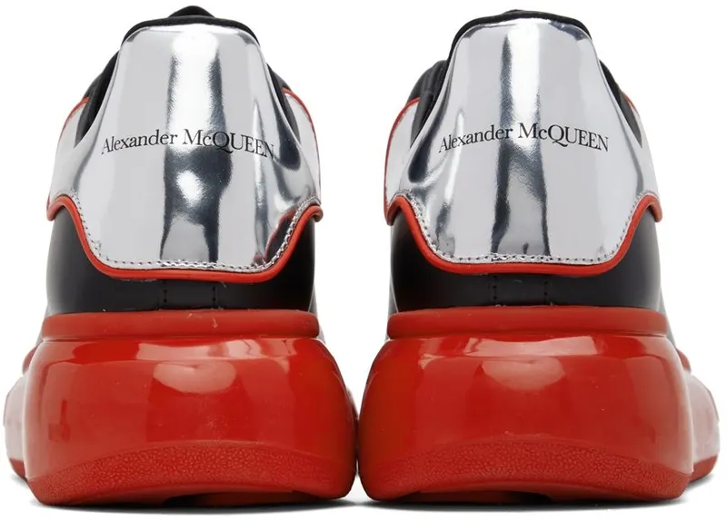 Alexander McQueen Black Oversized Sneakers (705068WIBNZ)