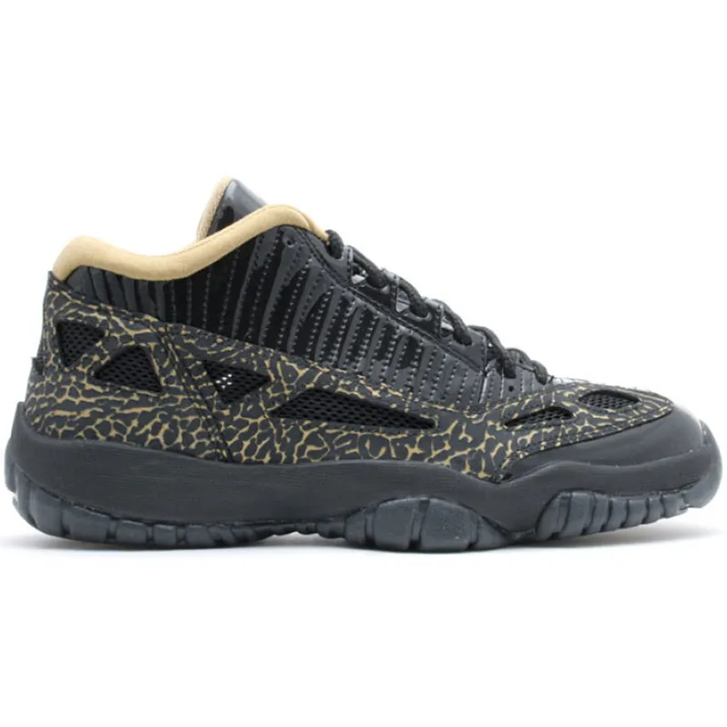 Jordan 11 Retro Low IE Black Metallic Gold (W) (316318-071)