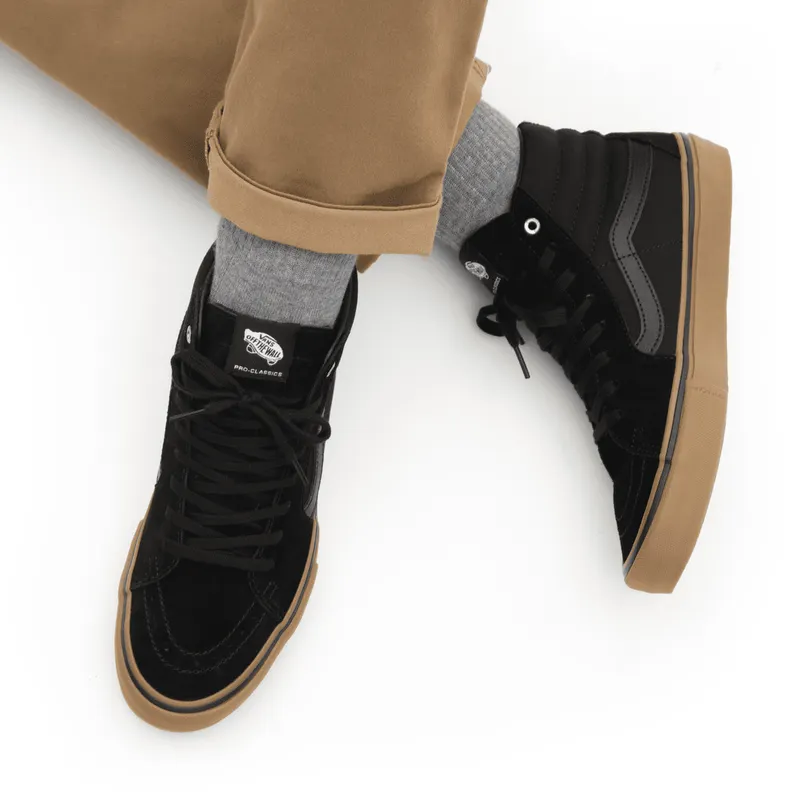 VANS Sk8-hi Pro Zwart (VN000VHGB9M)