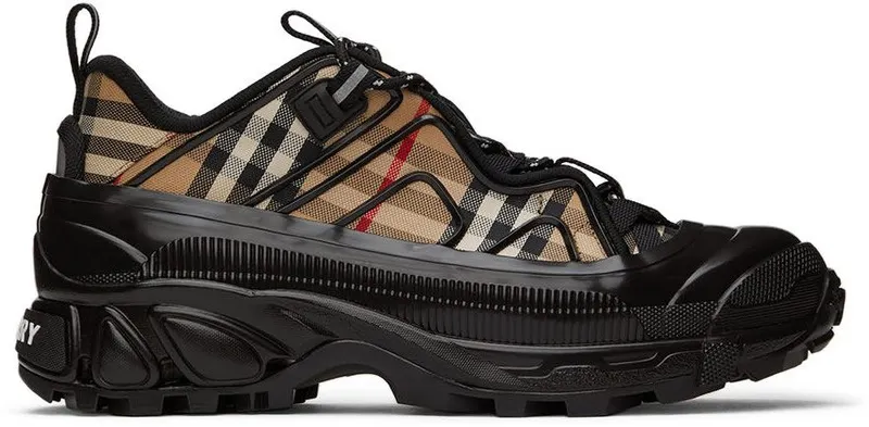 Burberry Black & Beige Arthur Check Sneakers (8056921)
