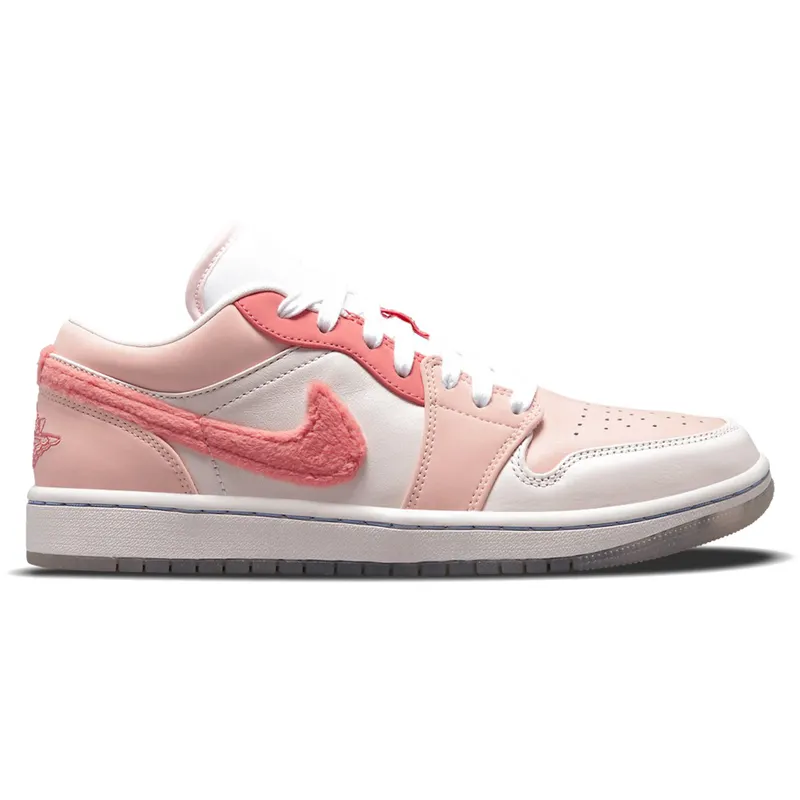 Jordan 1 Low SE Mighty Swooshers Pink (W) (DM5443-666)