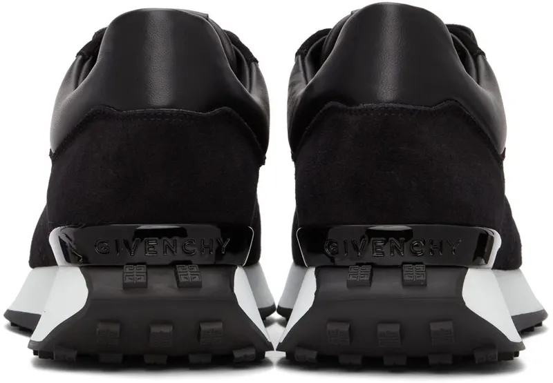Givenchy Black GIV Runner Sneakers (BH005MH13E)