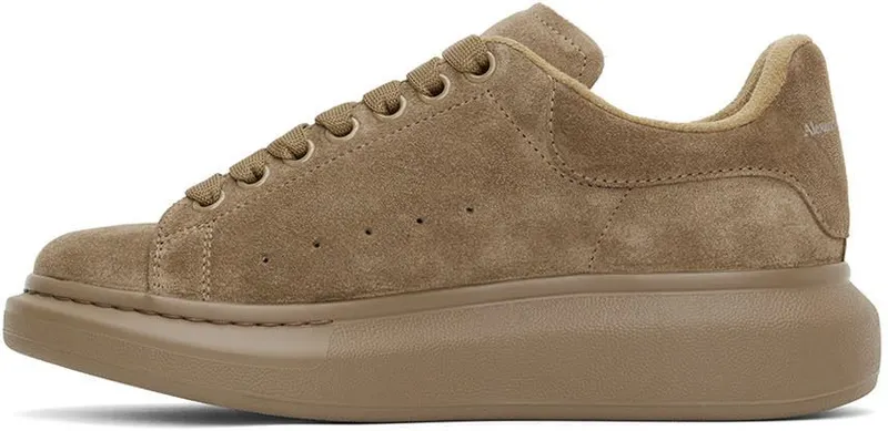 Alexander McQueen Brown Oversized Sneakers (688520WIA531808)