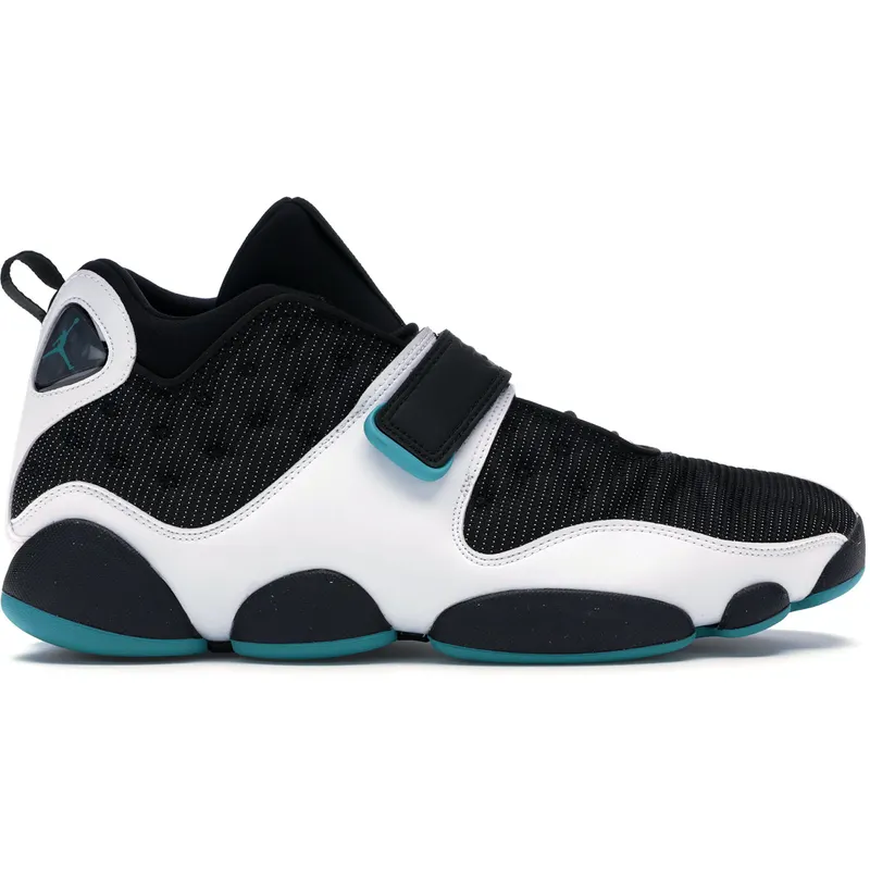 Jordan Black Cat Black Turbo Green (AR0772-003)