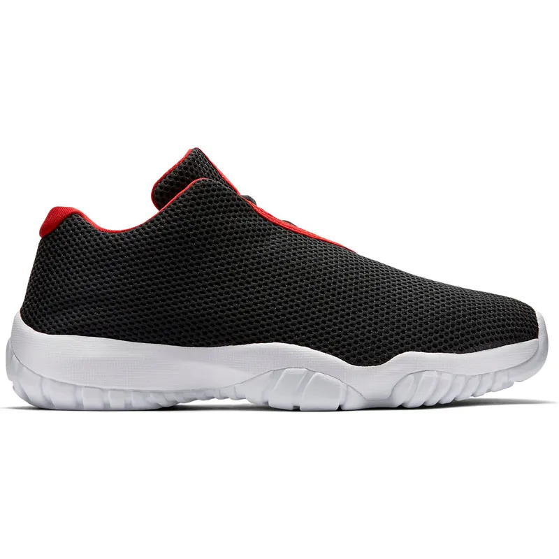 Jordan Future Low Black Red White (718948-001)