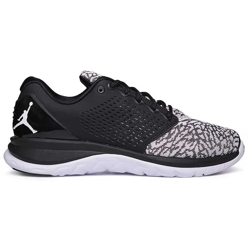 Jordan Trainer ST Black White (820253-012)
