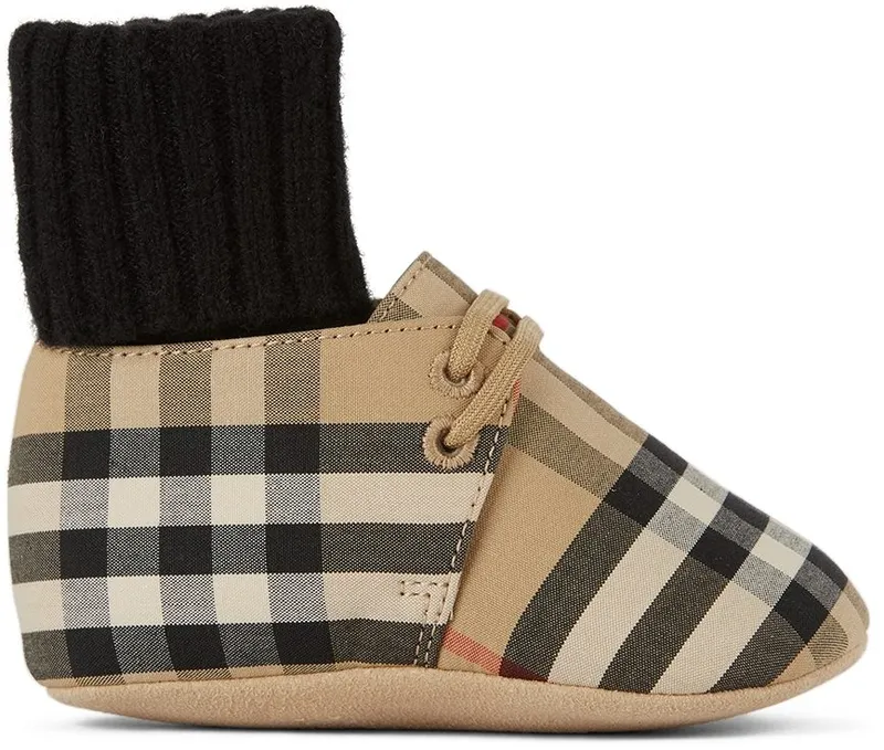 Burberry Baby Vintage Check Chalburyul Sock Detail Pre-Walkers (8041010)