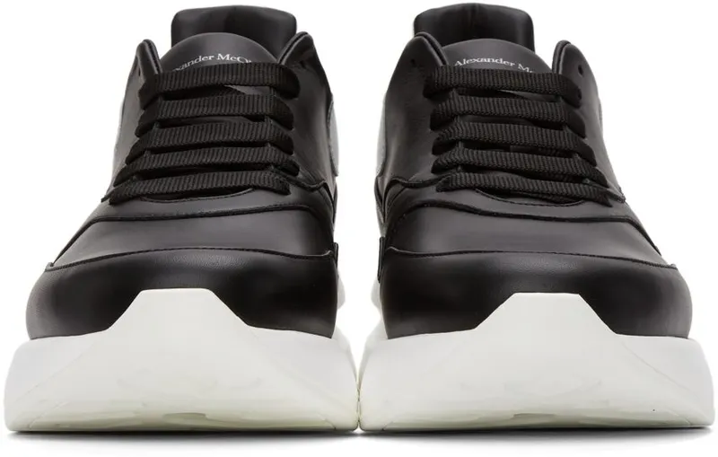 Alexander McQueen Black & White Low Sneakers (575425WHRU3)