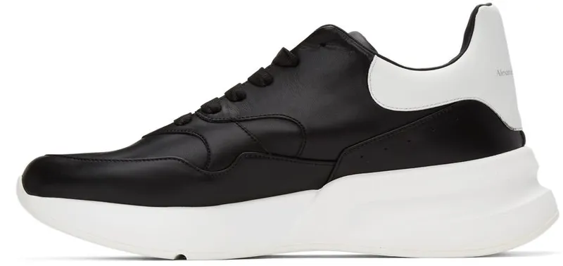 Alexander McQueen Black & White Low Sneakers (575425WHRU3)