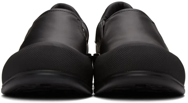 Alexander McQueen Black Deck Skate Plimsoll Sneakers (654595WHZT8)