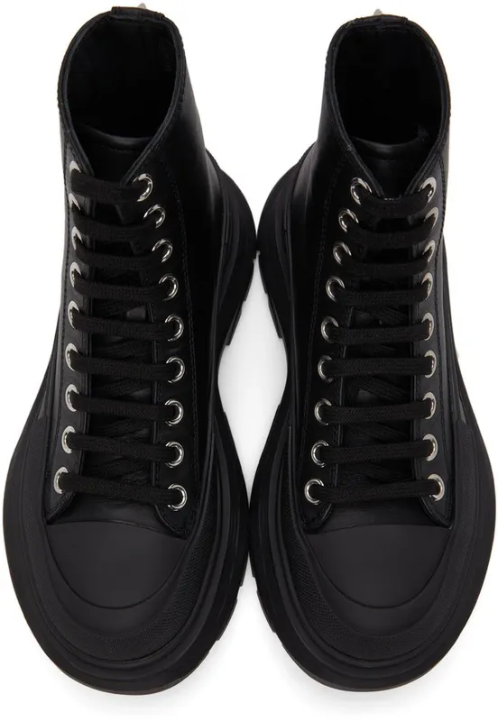 Alexander McQueen Black Leather Stud Tread Slick Sneakers (685701WHZ69)