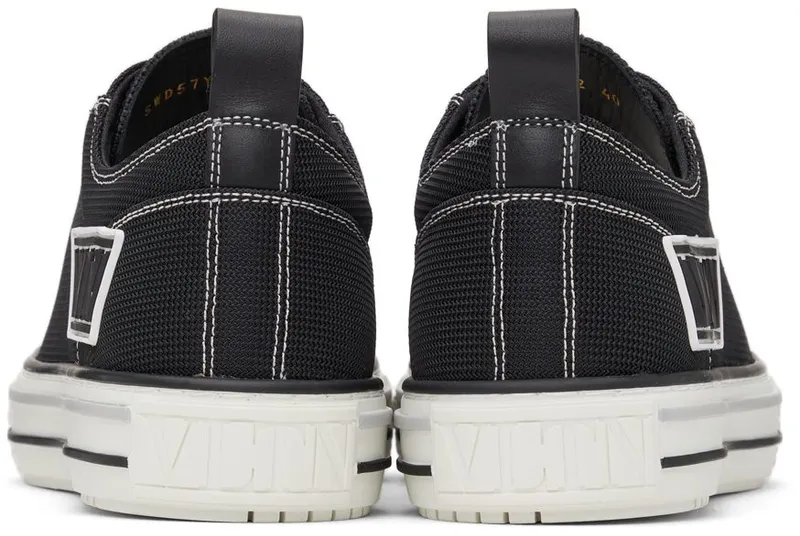Valentino Garavani VLTN Giggies Low Sneakers (WY2S0D57MBU)