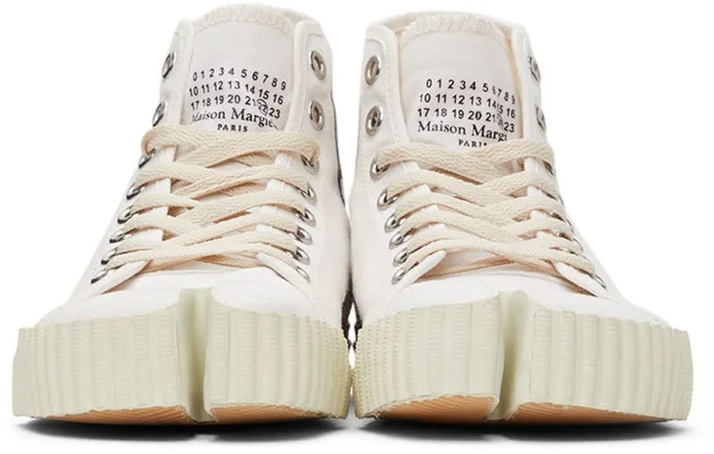 Maison Margiela White Canvas Tabi Sneakers (S37WS0577 P4291)