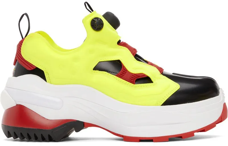 Maison Margiela Yellow & Black Reebok Edition Tabi Instapump Chunky Sneakers (S57WS0404 P3782)
