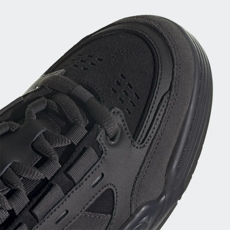 adidas adi2000 Core Black / Utility Black / Utility Black (GX4634)