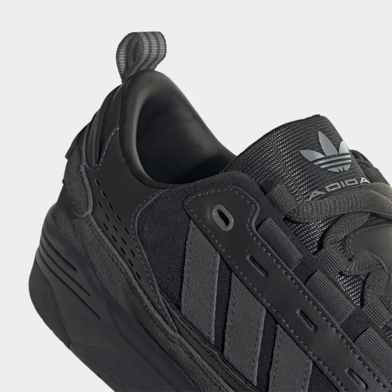 adidas adi2000 Core Black / Utility Black / Utility Black (GX4634)