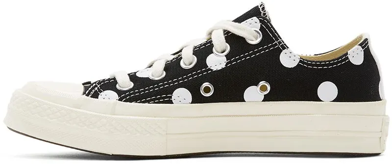 Comme des Garçons Play Black Converse Edition Polka Dot Heart Chuck 70 Low Sneakers (P1K114)