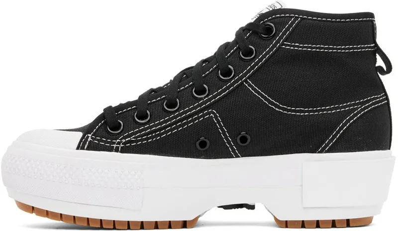 adidas Nizza Trek Core Black / Cloud White / Gum (GZ8857)