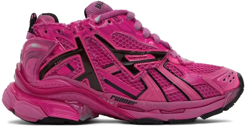 Balenciaga Pink Runner Sneakers (677402 W3RB2)