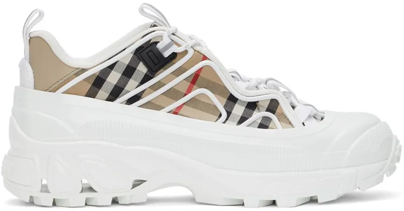 Burberry White & Beige Vintage Check Arthur Sneakers (8037254)