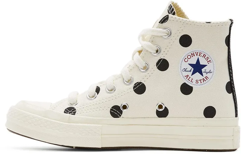 Comme des Garçons Play White Converse Edition Polka Dot Heart Chuck 70 High Sneakers (P1K115)