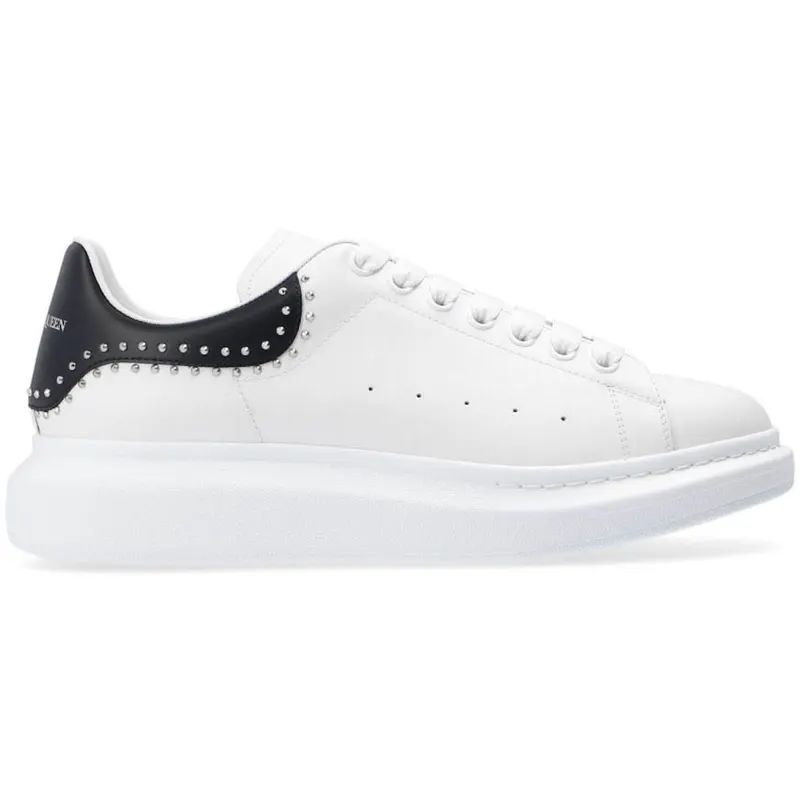 Alexander McQueen Oversized White Studs (628017 WHTQQ 9089)