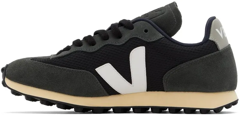VEJA Black & Gray Rio Branco Sneakers (RB0102367)