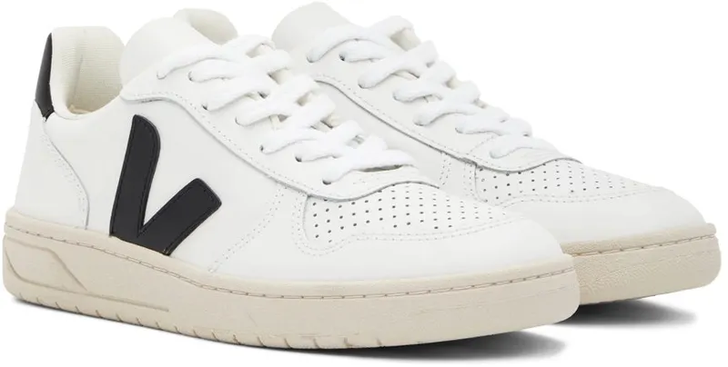 VEJA White & Black V-10 Sneakers (VX0200005)