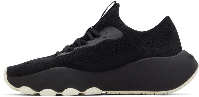 Axel Arigato Black Apex Sneakers (22108)