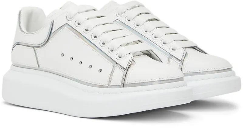 Alexander McQueen Black Oversized Sneakers (645868WIBNV)
