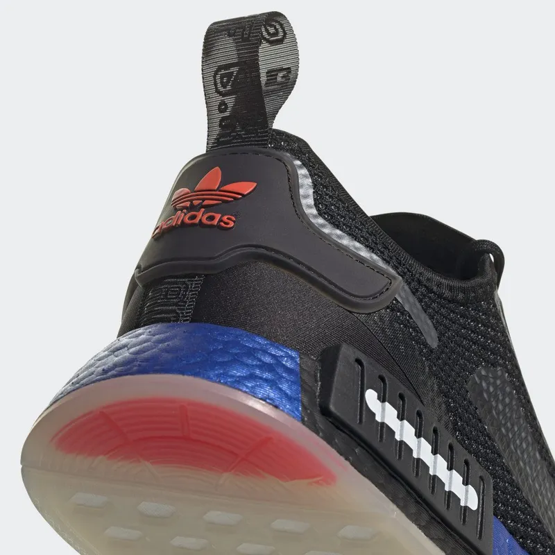 adidas NMD_R1 Spectoo Core Black / Core Black / Solar Red (FX6819)