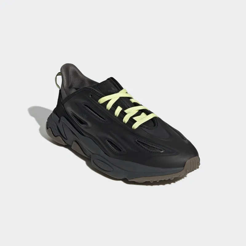 adidas OZWEEGO Celox Core Black / Core Black / Pulse Yellow (H04235)
