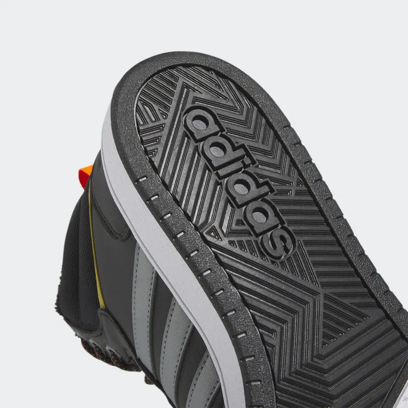 adidas Hoops 3.0 Mid Lifestyle Basketball Classic Winterschoenen Core Black / Iron Metallic / Pulse Olive (HR1440)