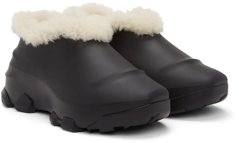 Givenchy Black Shearling Monumental Mallow Sneakers (BHZ018H12J)