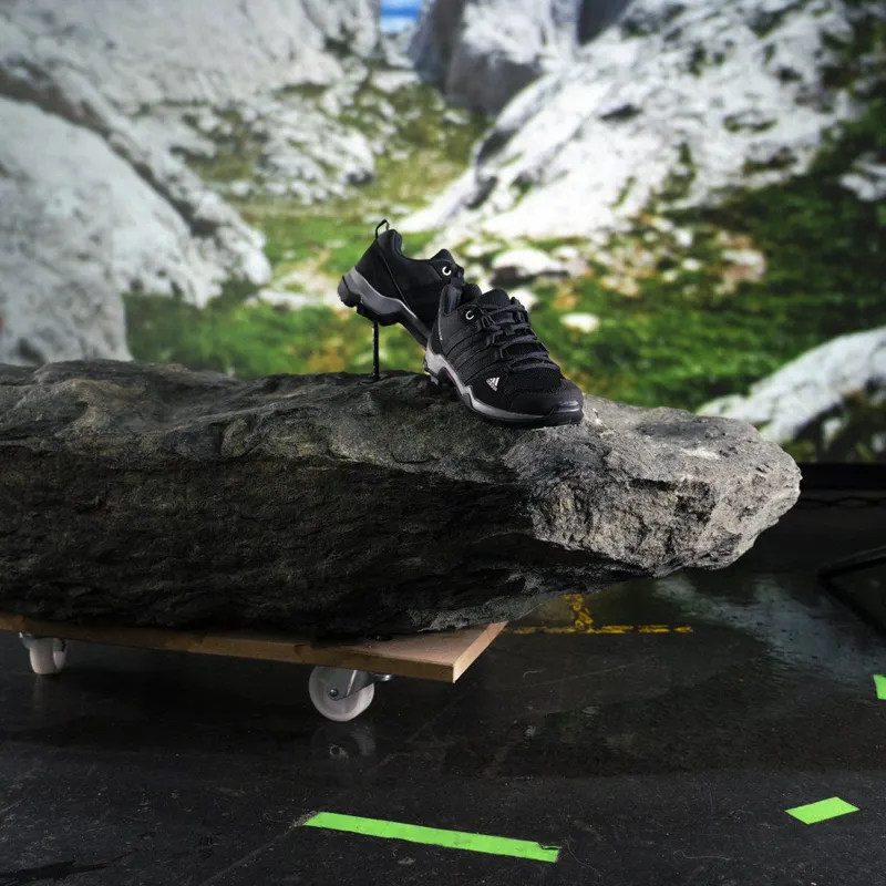 adidas Terrex AX2R Hiking Core Black / Vista Grey / Vista Grey (BB1935)