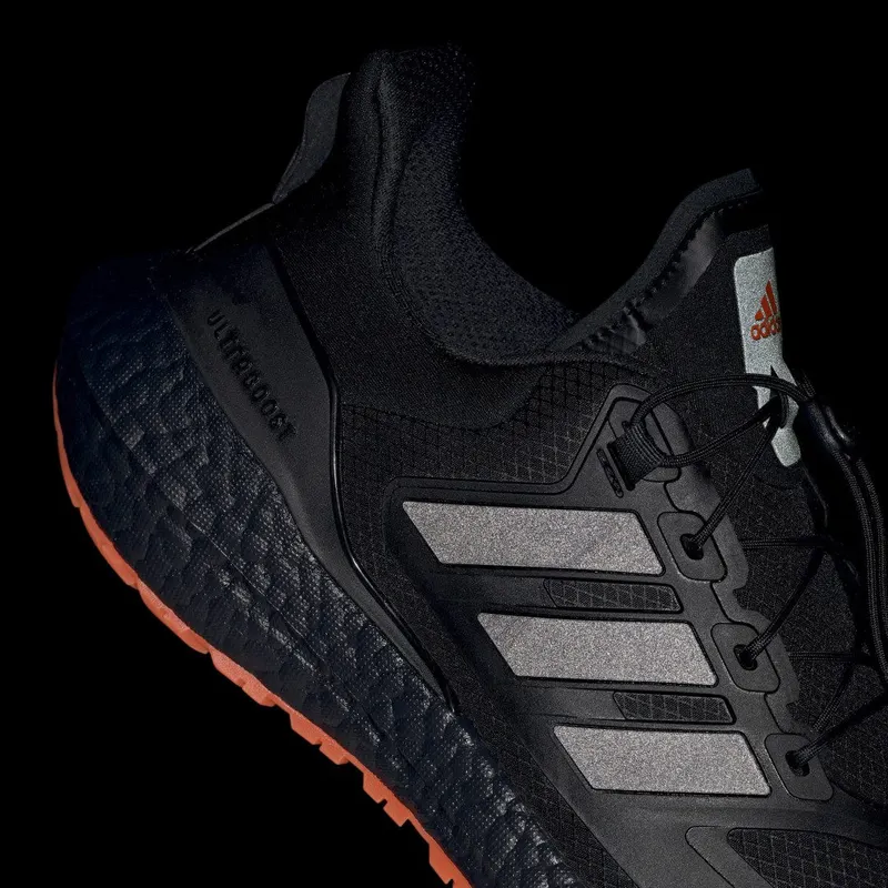 adidas Ultraboost 22 COLD.RDY 2.0 Core Black / Carbon / Impact Orange (GX6691)