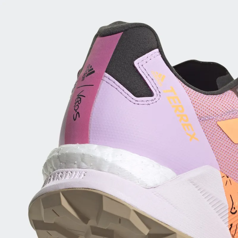 adidas TERREX AGRAVIC ULTRA BCA TRAIL RUNNING SCHOENEN Bliss Lilac / Beam Orange / Pulse Magenta (GZ1918)