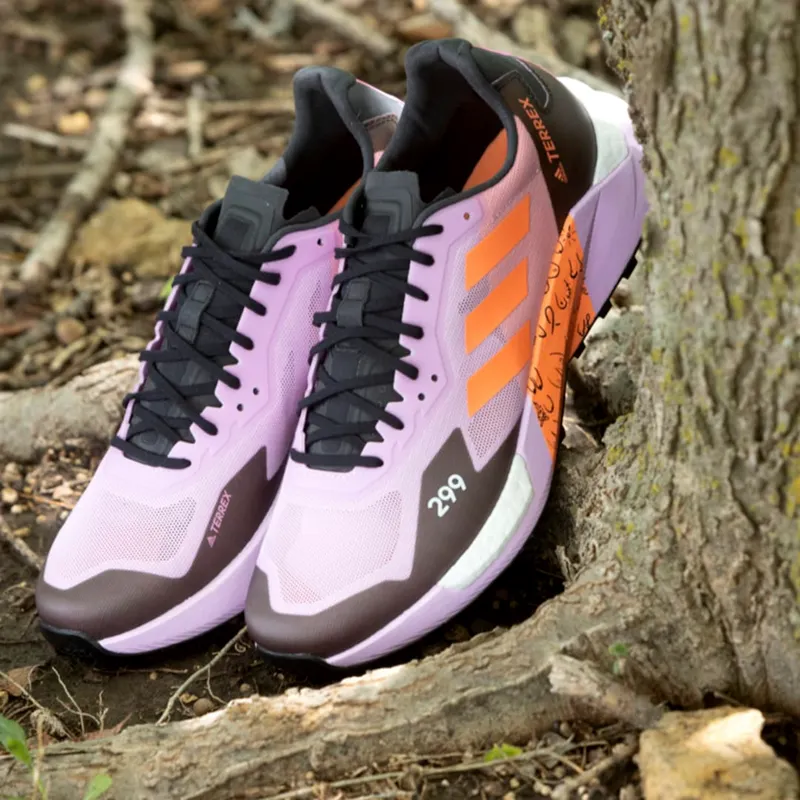 adidas TERREX AGRAVIC ULTRA BCA TRAIL RUNNING SCHOENEN Bliss Lilac / Beam Orange / Pulse Magenta (GZ1918)