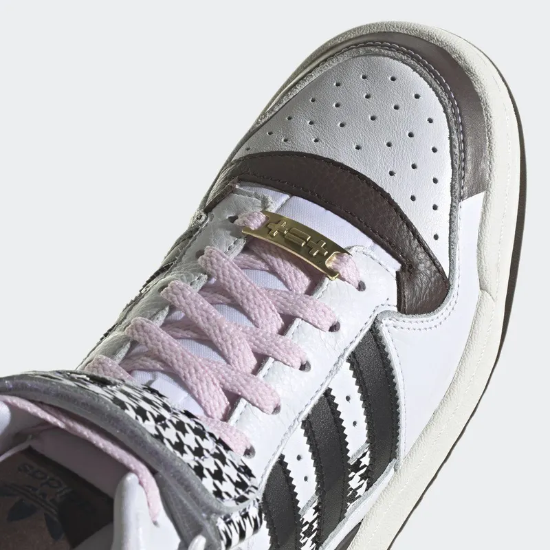 adidas Forum Mid Cloud White / Core Black / Dark Brown (FZ6587)