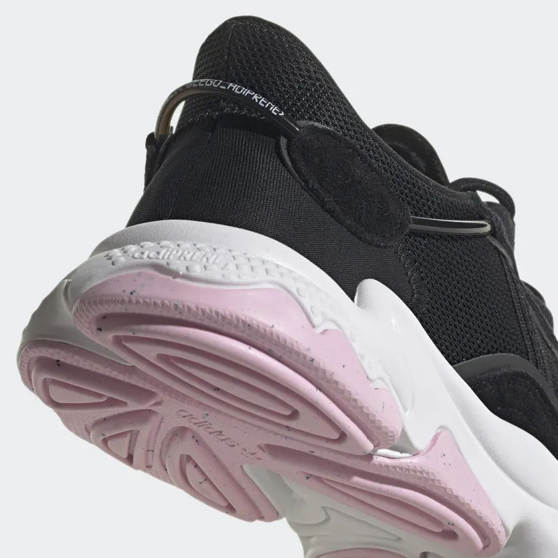 adidas OZWEEGO Core Black / Core Black / Clear Pink (GW5621)