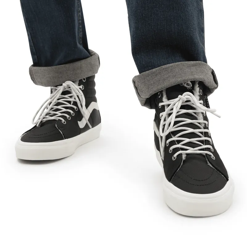 VANS Sk8-hi Zwart (VN0A4BVT2LG)