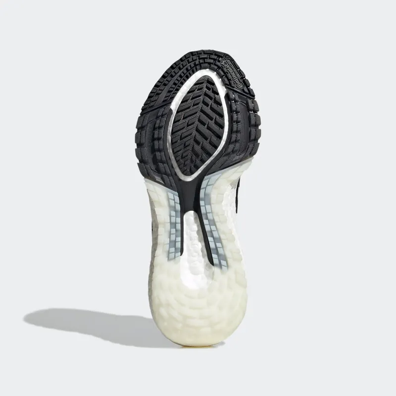 adidas Ultraboost 22 COLD.RDY 2.0 Core Black / Cloud White / Grey Six (GX8320)