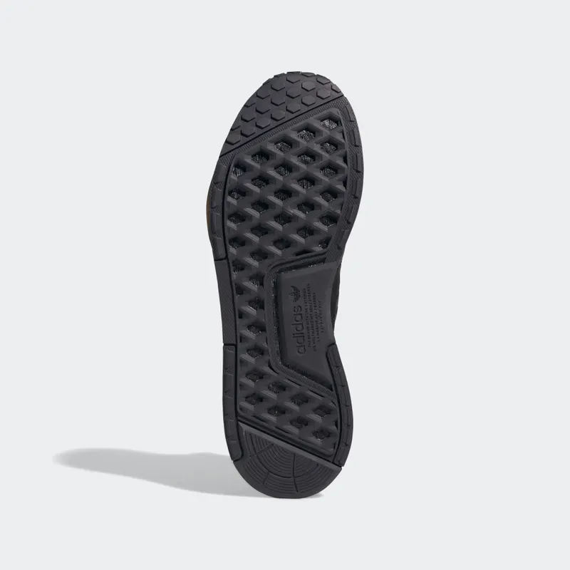 adidas NMD_V3 GORE-TEX Core Black / Grey Five / Impact Yellow (GX9472)