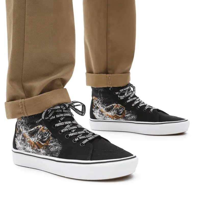 VANS Vans X Project Cat Comfycush Sk8-hi Zwart (VN0A3WMB9EF)