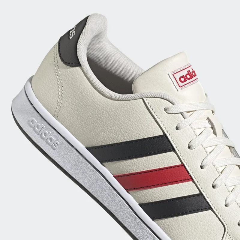 adidas Grand Court Chalk White / Core Black / Scarlet (FY8196)