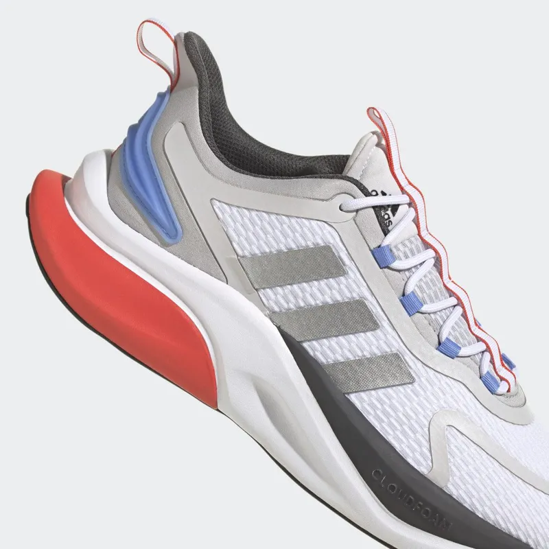 adidas Alphabounce+ Sustainable Bounce Lifestyle Hardloopschoenen Cloud White / Silver Metallic / Blue Fusion (HP6139)