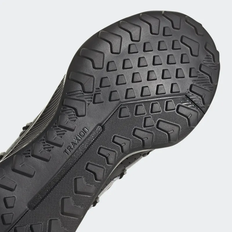adidas Terrex Voyager 21 Travel Core Black / Chalk White / Grey Two (HP8612)