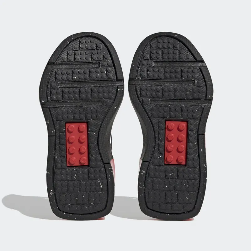 adidas adidas x LEGOÂ® Tech RNR Lifestyle met Elastische Veters en Klittenband Core Black / Cloud White / Red (HP5877)